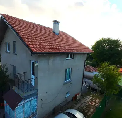 Photo 5 — House with 5 rooms and yard in Suhodol, near Pernik