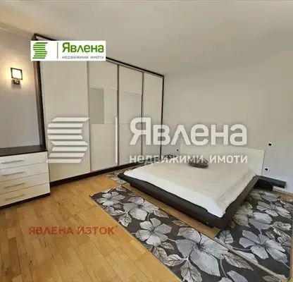 Снимка 5 — Къща с 3 стаи в кв. Витоша, София с паркинг