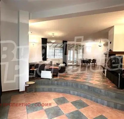 Photo 3 — Spacious 3-level house in Simeonovo - Dragalevtsi, Sofia