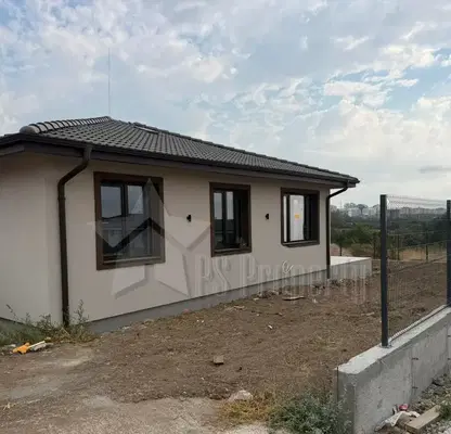 Photo 2 — House in Stara Zagora, Studentsko Gradche