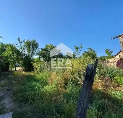 Photo 2 — House with yard in Suvorovo, Varna region, in need of renovation