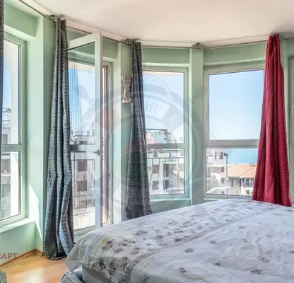 Photo 4 — Multi-family house with restaurant and sea view in Sveti Vlas