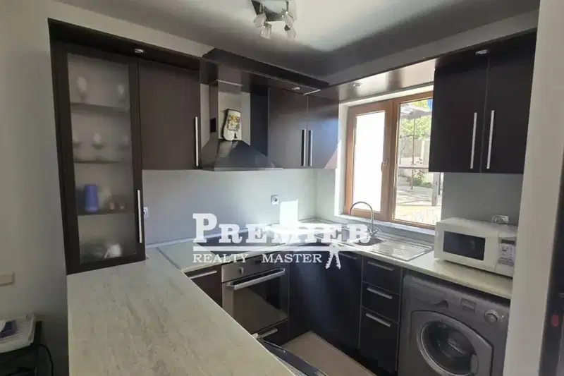 Two-storey house with 2 bedrooms in Inczaraki, Sveti Vlas