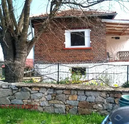 Photo 4 — Two-storey house with yard in Kamenna Reka village, Haskovo region