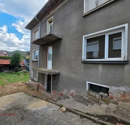 Photo 2 — House in Lovech, Troyan