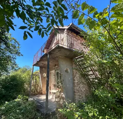 Снимка 4 — Къща 1-етажна вила в Търговище, Вилна зона Драката