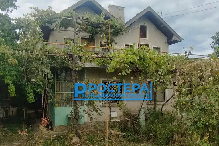 House in Tyrgovishte, Vilna Zona
