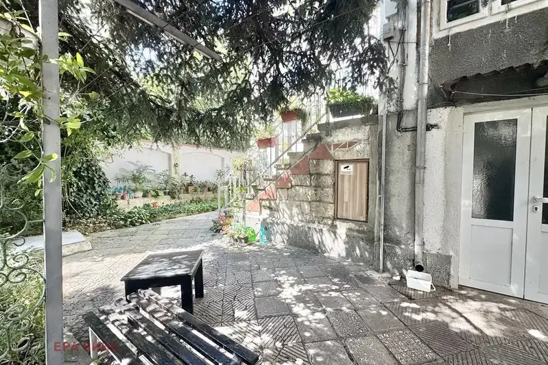 House in Varna, Centyr