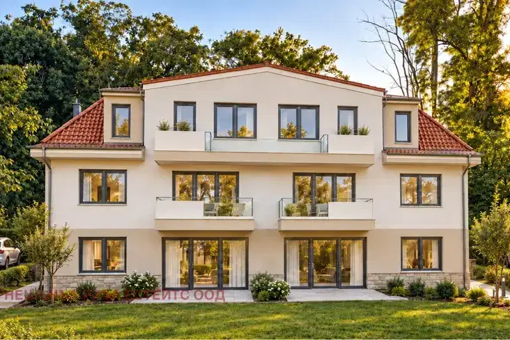 House in Varna, Alen Mak