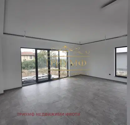 Photo 5 — Two-storey house with 3 bedrooms in m-t Borovets - south, Varna