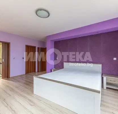 Снимка 4 — Просторна къща с 4 спални и панорамна гледка в Боровец - юг