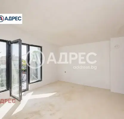 Photo 5 — House in Varna, Evksinograd
