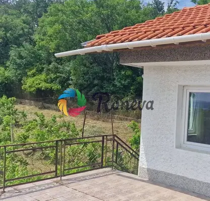 Photo 3 — Two-storey house with 3 bedrooms and sea view in Manastirski Rid