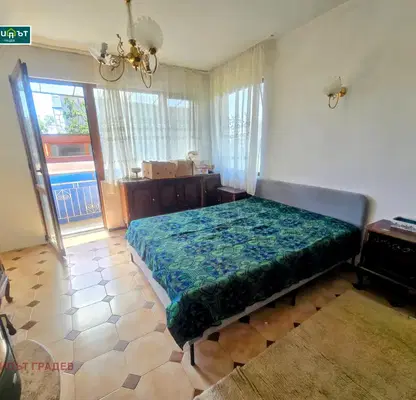 Photo 4 — Large house with yard in Vinitsa district, Varna