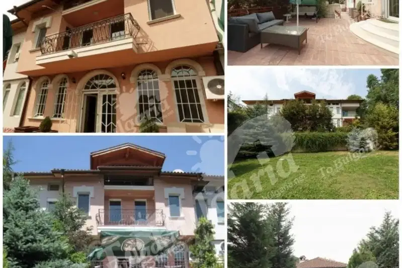 House with 6 rooms and yard in the Old Town of Veliko Tarnovo
