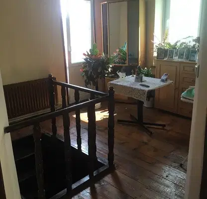 Снимка 4 — Къща с 4 стаи в кв. Варуша, Велико Търново