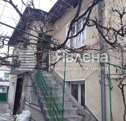 Photo 2 — Two-storey house with yard in Velingrad, Pazardzhik region