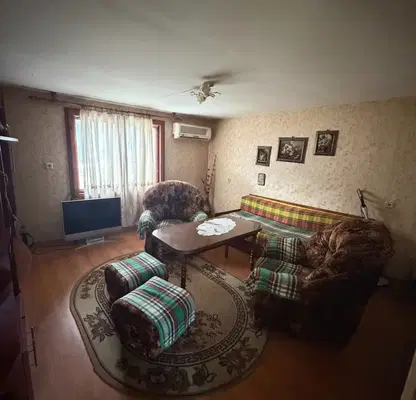 Photo 2 — Two-storey house with 5 rooms in Mladost, Vratsa, near a park