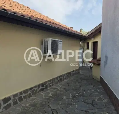 Photo 3 — House with 3 rooms and yard in Kargon district, Yambol