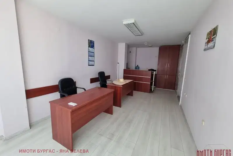 Office in Burgas, Slaveikov