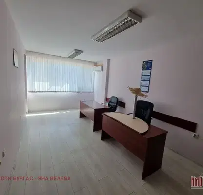 Photo 4 — Office in Burgas, Slaveikov