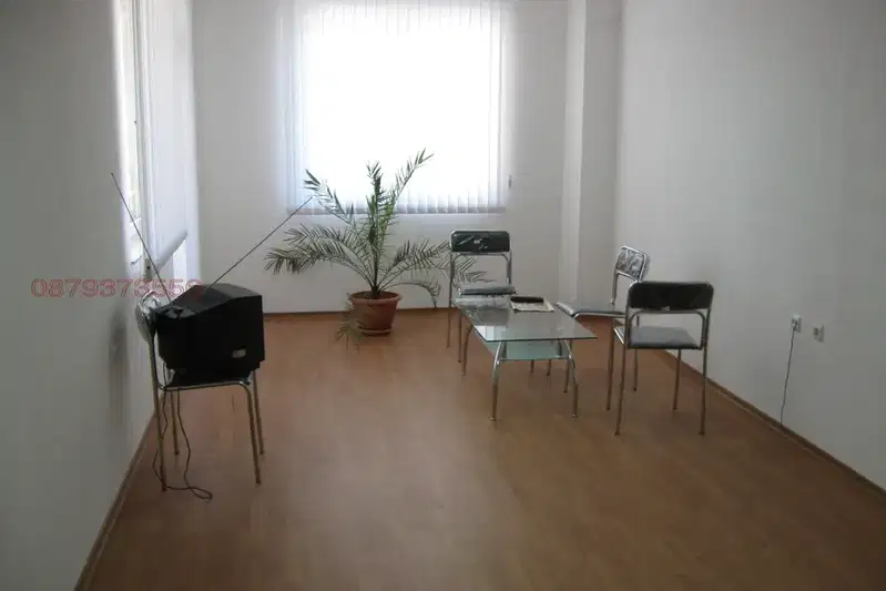 Office in Burgas, Slaveikov