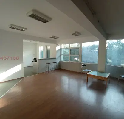 Photo 3 — Office in Gabrovo, Centyr