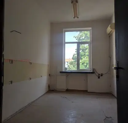 Photo 4 — Office in Haskovo, Centyr
