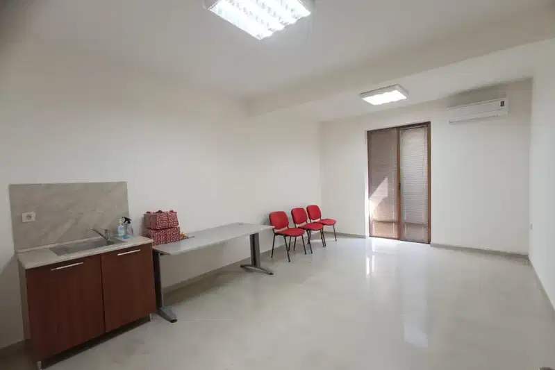Office in Haskovo, Centyr
