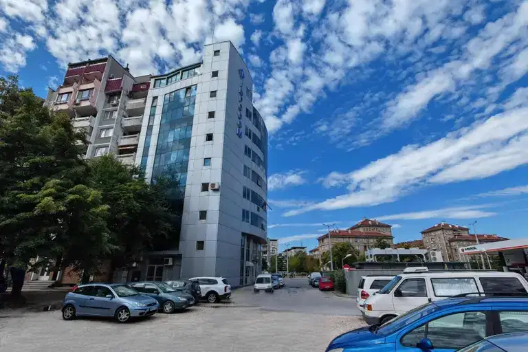 Office in Plovdiv, Centyr