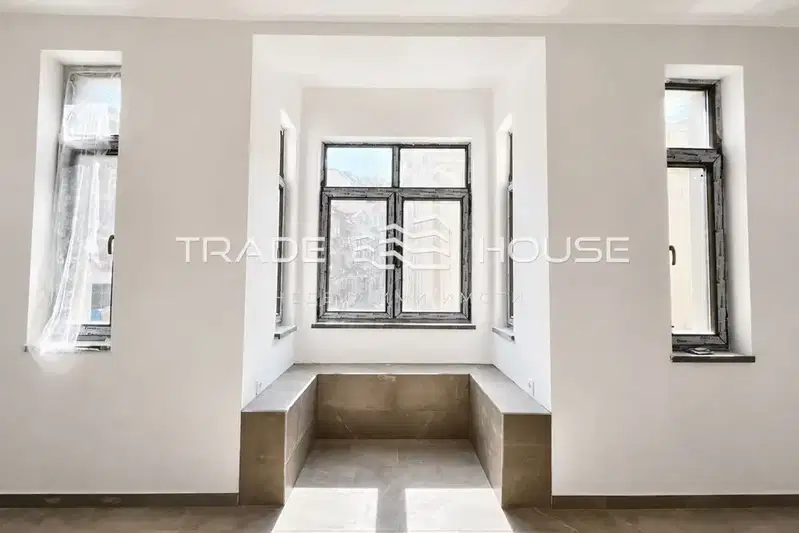 Office in Plovdiv, Kapana