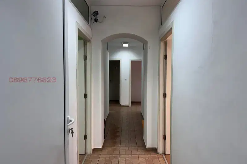 Office in Ruse, Centyr