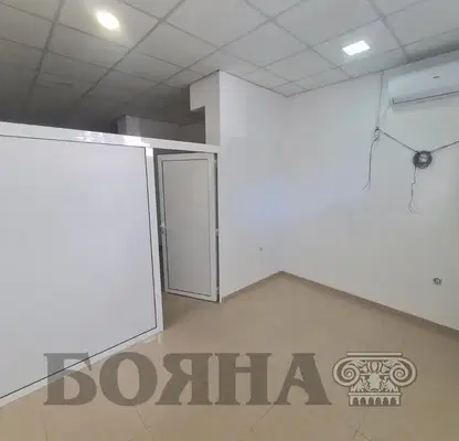 Photo 2 — Office in Ruse, Centyr