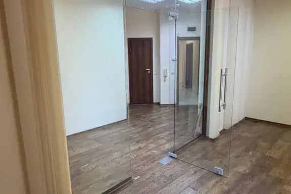 Office in Ruse, Centyr