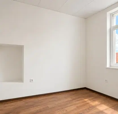 Photo 2 — Office in Sofia, Samokov