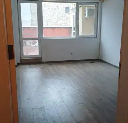 Photo 2 — Office in Shumen, Centyr