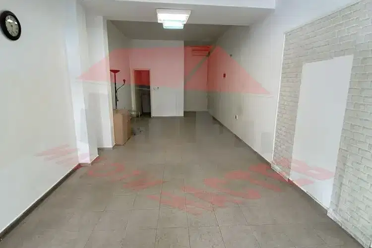 Office in Shumen, Centyr