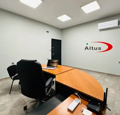 Photo 2 — Office in Sliven, Centyr