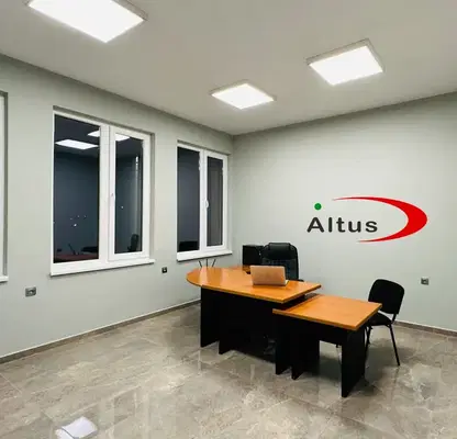 Photo 3 — Office in Sliven, Centyr