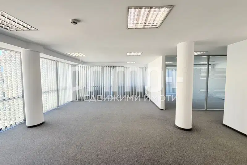 Office in Sofia, Centyr