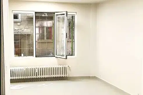 Офис в София, Център
