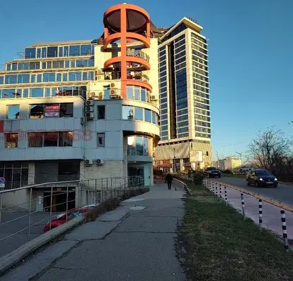 Photo 3 — Office in Sofia, Centyr
