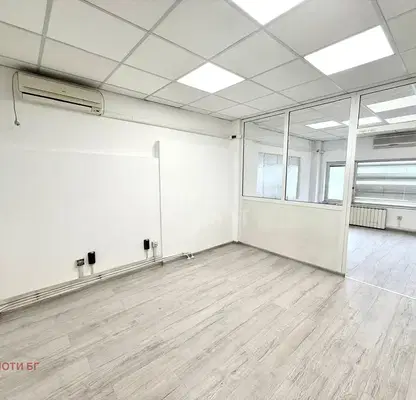 Photo 4 — Office in Sofia, Centyr