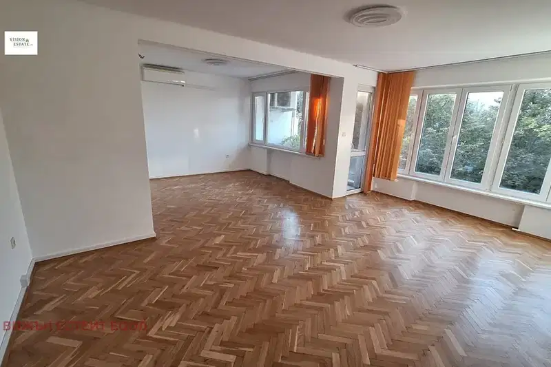Office in Sofia, Izgrev