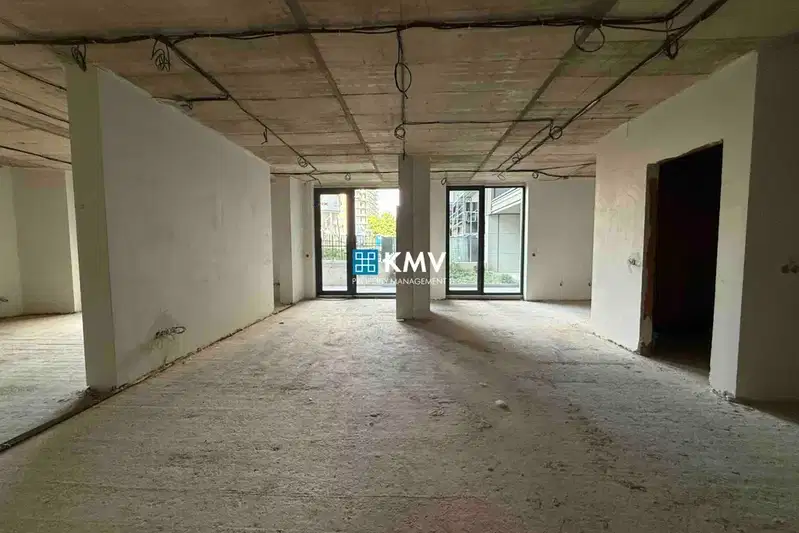Офис в София, Кръстова вада