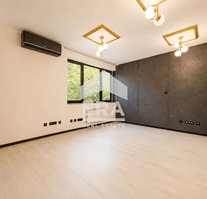 Photo 3 — Office in Sofia, Lozenec