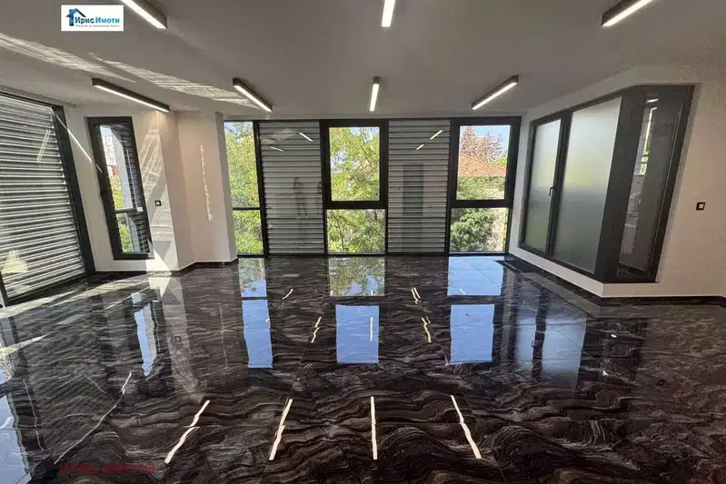 Office in Sofia, Lozenec