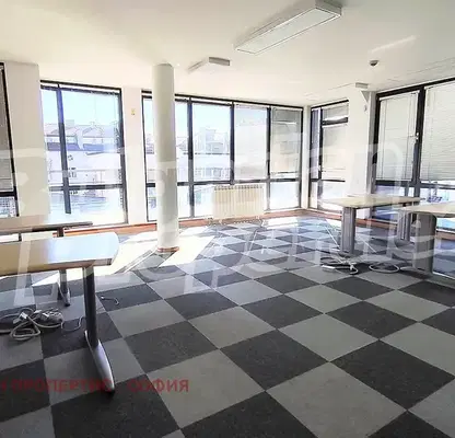 Photo 2 — Office in Sofia, Lozenec