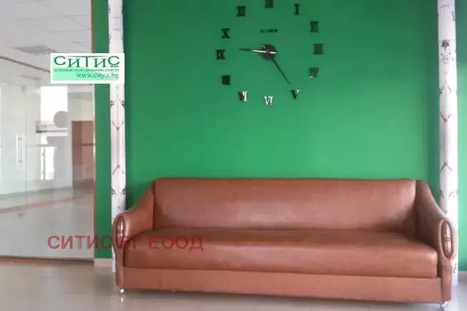 Office in Sofia, Lyulin 10