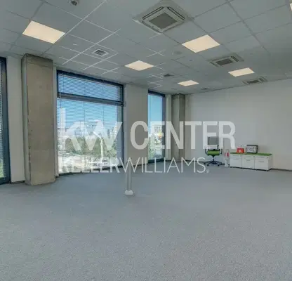 Photo 4 — Office in Sofia, Mladost 1